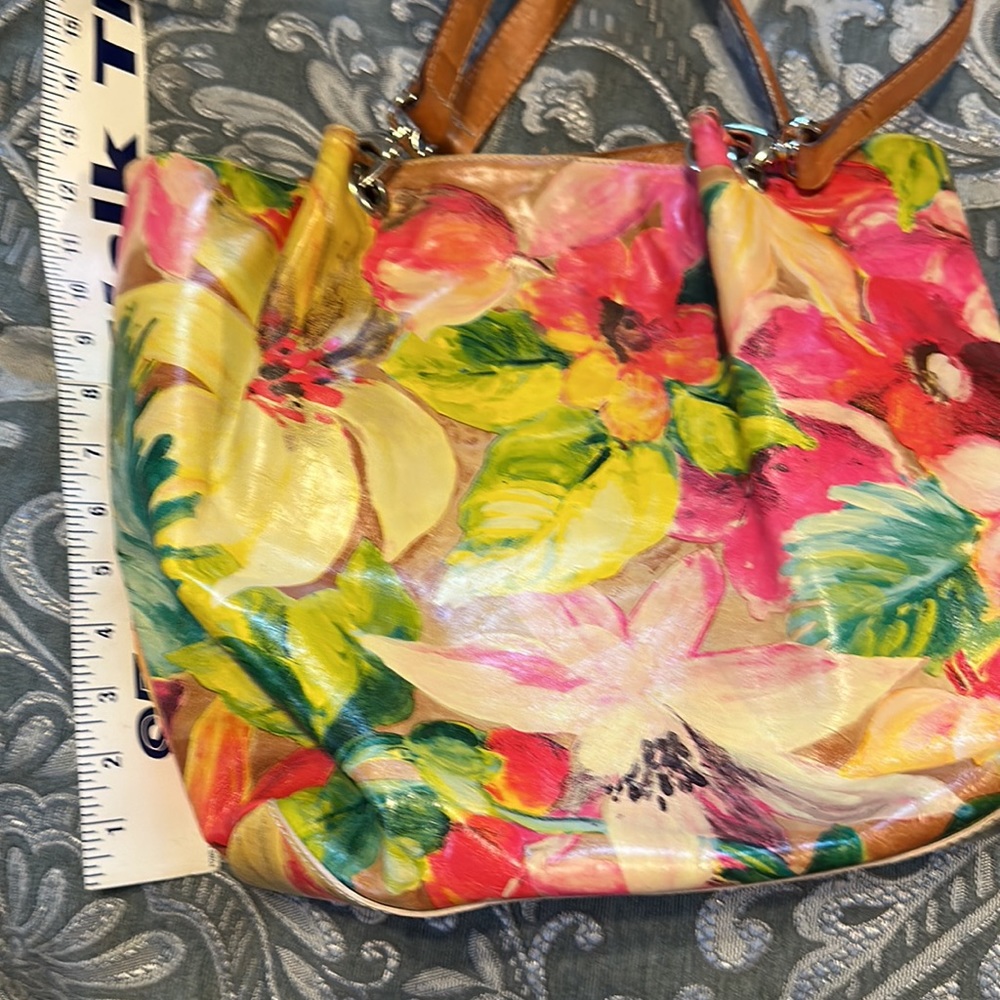 Mauricio tiauti leather flower purse - Picture 2 of 4